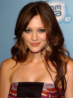 /album/fotogaleria-hilary-duff1/a082307-duff-300x400-jpg/